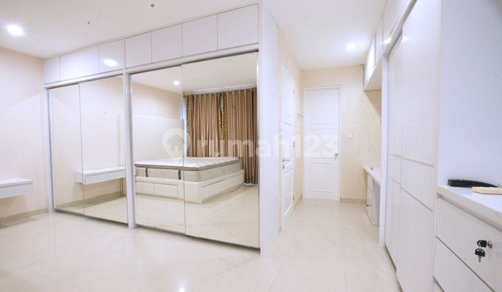 For Sale House in Arcadia Minimalist Modern @2.9M