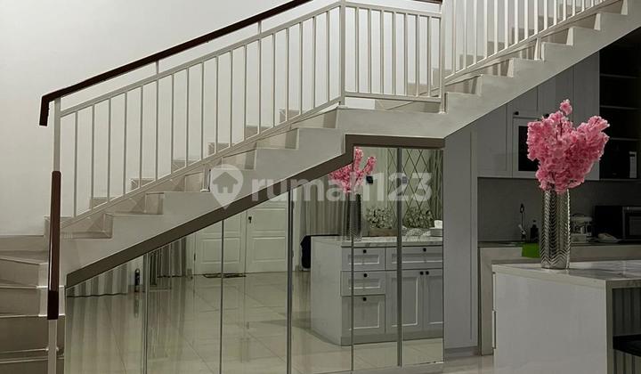 Dijual Rumah Hoek Modern di Imperial Kelapa Gading