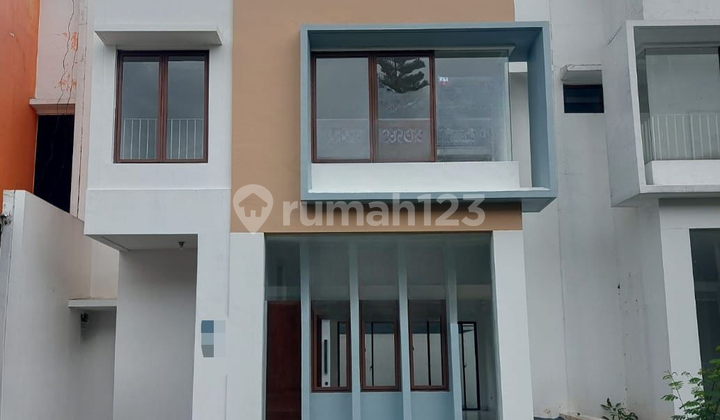 For Sale Alamanda Cluster House Width 8 @2.3M For Sale Alamanda Cluster House Width 8 @2.3M