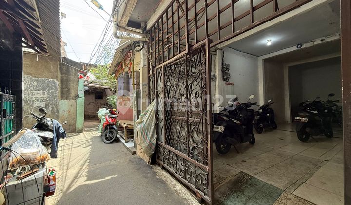 Dijual Cepat Rumah Kos 20 Kt Roi 8% Di Tanjung Duren @2m