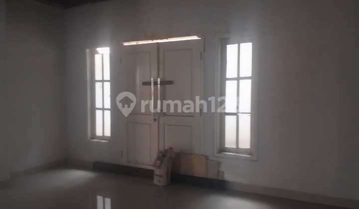 Cempaka Putih Timur Luas 415 Dgn Halaman Sangat Luas 2