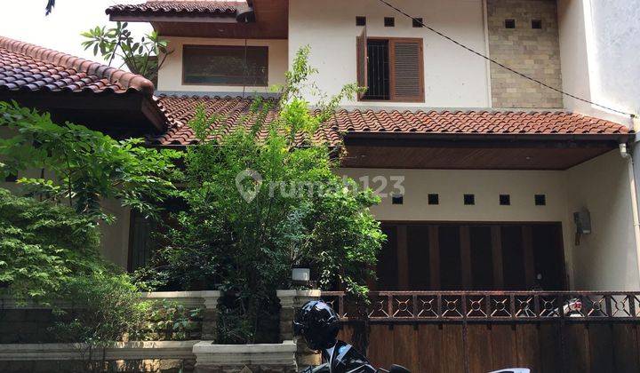 Disewakan Rumah Luas Dekat Jalan Raya Raden Inten Semifurnished 1