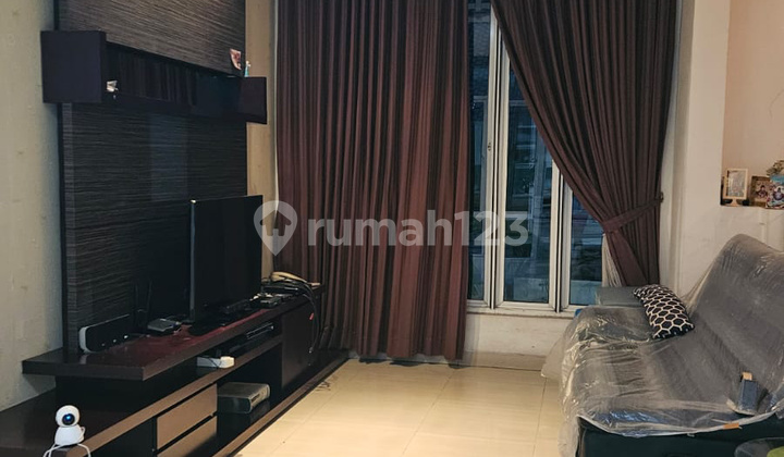 Dijual /Disewa Cepat Rumah 3 Lantai Dekat Mall Kelapa Gading