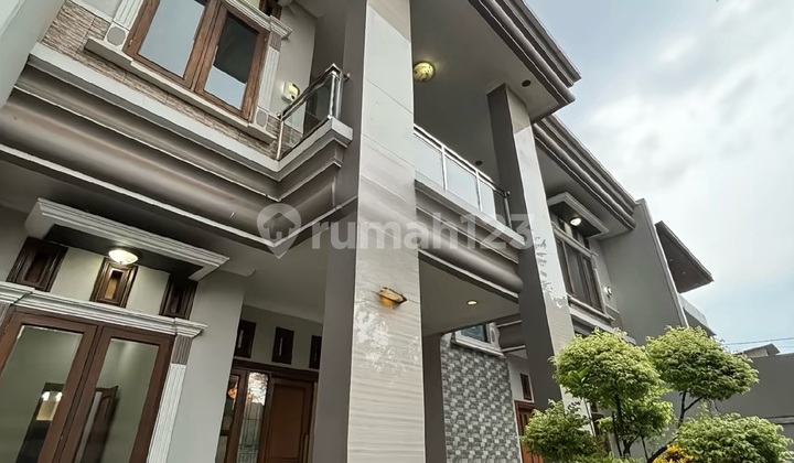 Dijual Rumah Baru di Pondok Kelapa Akses 4 Mobil @7.8M Dijual Rumah Baru di Pondok Kelapa Akses 4 Mobil @7.8M