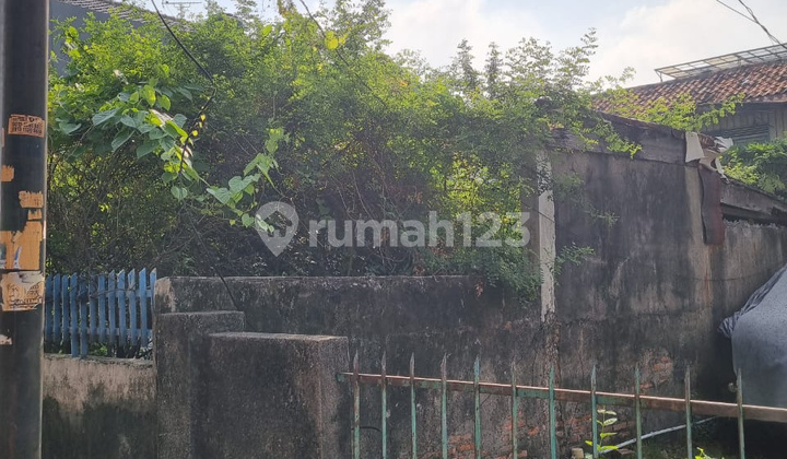 Dijual Bawah NJOP Hampir 50% Rumah Tua di Petojo Selatan Dijual Bawah NJOP Hampir 50% Rumah Tua di Petojo Selatan