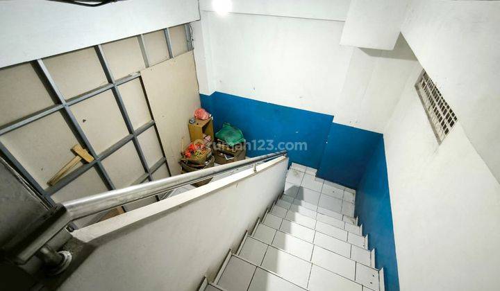 2.5 Floor Shophouse in Sesetan Near Harapan Christian School 2