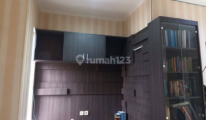 Rumah 2 Lantai Furnish di Boulevard Graha Raya Tangerang Selatan 2