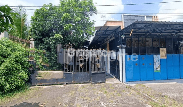 RUMAH HUNIAN CANTIK DAN NYAMAN 1