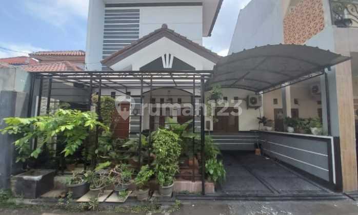 Rumah Cantik Siap Huni 2 Lt Dlm Komplek Di Condet Jak.tinshm