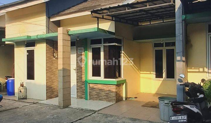 Rumah Bagus Semi Furnished SHM di Kalisari, Jakarta Timur 1