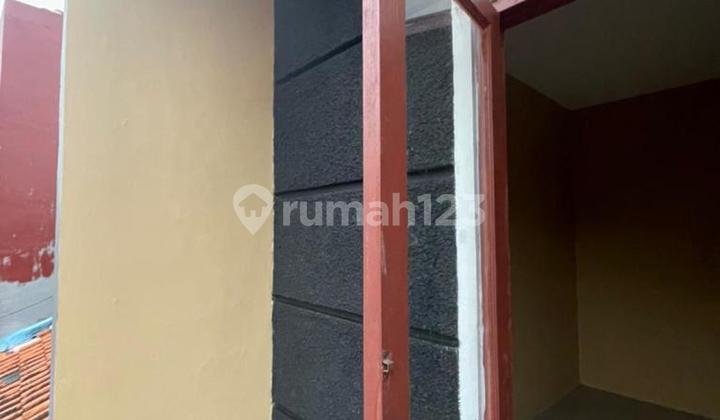 Rumah Bagus 2 Lt Akses Gg Motor. Lokasi Strategis Di Condet Jakarta Timur 