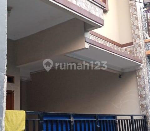 For Sale Cheap Good House Ready to Occupy 2 Floors Car Access Condet For Sale Cheap Good House Ready to Occupy 2 Floors Car Access Condet