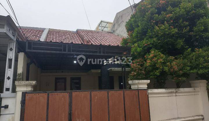 Disewakan Rumah 1 Lantai Dalam Cluster.di Condet 1