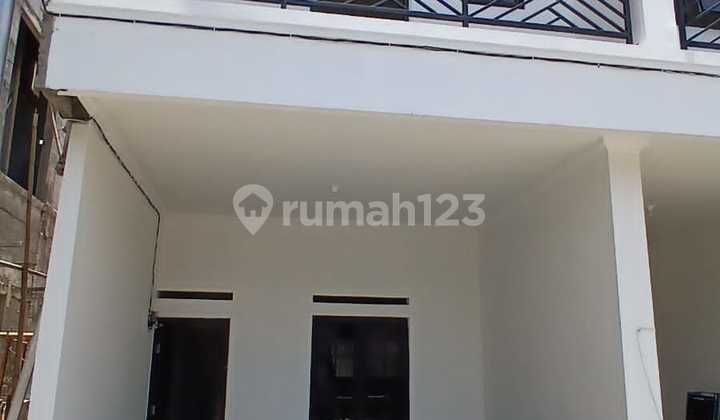 Dijual Rumah 2 Lt Dlm Cluster Akses Mobil Kecil.di Condet Dijual Rumah 2 Lt Dlm Cluster Akses Mobil Kecil.di Condet