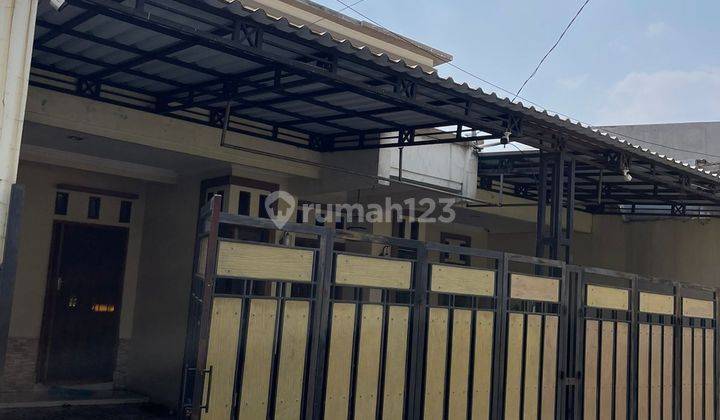 Rumah 2 Lantai Shm Bagus Di Condet 1