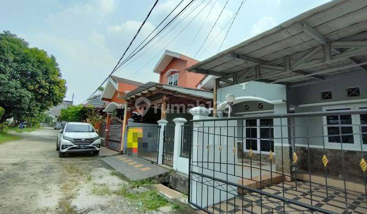 Rumah siap huni sewa tahunan strategis dkt tol jati asih & kota Wisata  Bekasi  2