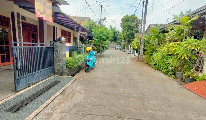 Rumah second siap huni dekat Galaxy Pekayon Bekasi 2