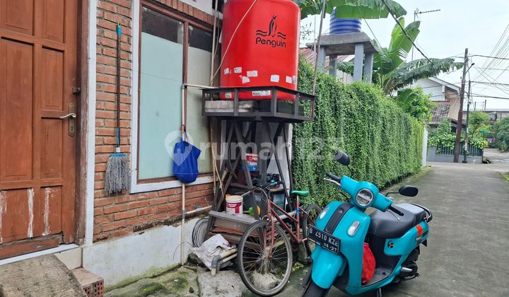 Rumah 3 Petak Dkt Galaxy Komplek Depnaker Bekasi