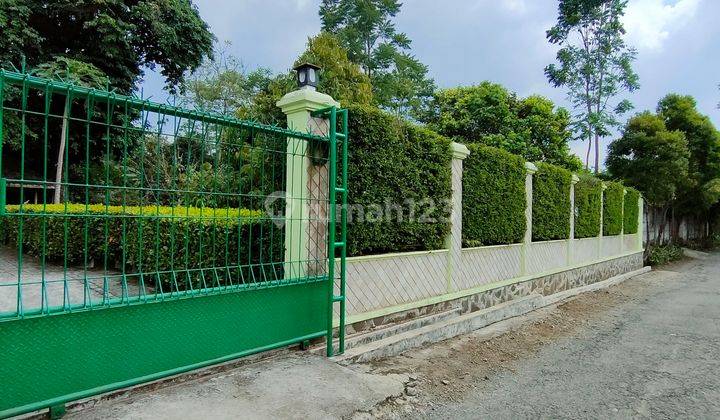 Rumah Villa di Lembang (Byk Pohon Durian)dekat Wisata D'Castello Lembang  1