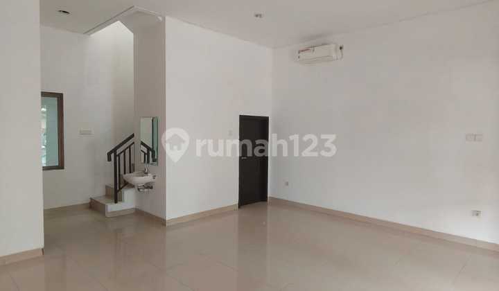 Savoy Shop House Ready to Use, Width 6x15, Strategic Location, Cakung, East Jakarta, 028