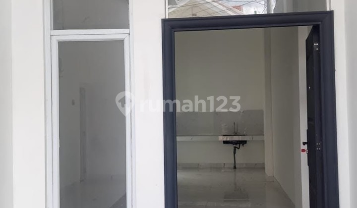 Dijual Rumah Siap Huni di Cluster Bulevar, Harapan Indah, Bekasi, 018 2