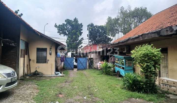 Di Jual Tanah dan Bangunan Cocok untuk Bangunan Komersil di Lokasi Strategis, Kramat Jati, 027 Di Jual Tanah dan Bangunan Cocok untuk Bangunan Komersil di Lokasi Strategis, Kramat Jati, 027