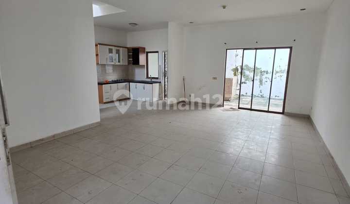 Disewakan Rumah 2 Lantai Dengan Lingkungan Yang Aman Dan Nyaman Di Cluster Alamanda. 029 1