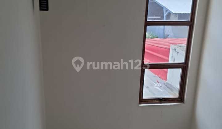 Disewa Rumah di Cluster Wisteria, Cakung, Jakarta Timur. 015 Disewa Rumah di Cluster Wisteria, Cakung, Jakarta Timur. 015