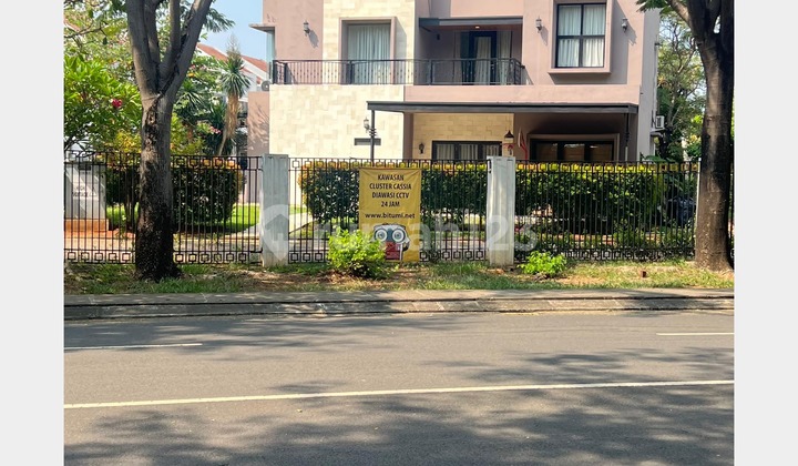 Dijual Rumah Siap Huni Semi Furnished Cluster Wisteria, Cakung, Jakarta Timur, 007&030 1