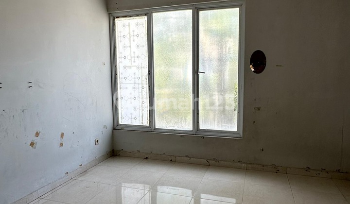 Dijual Cepat Hunia 2 Lantai SHM Cluster Teresta, Cakung, Jakarta Timur, 011