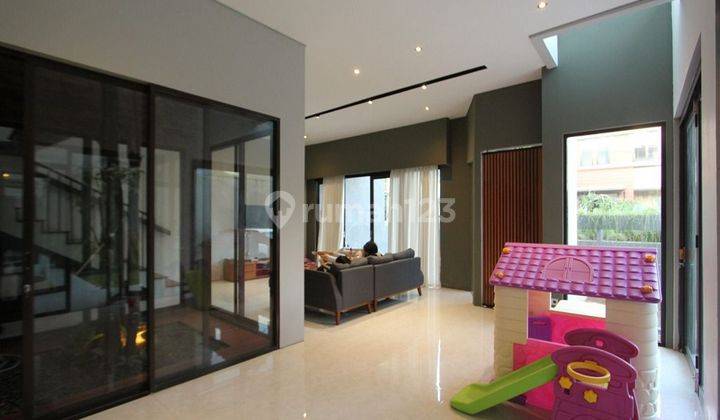 Rumah Cantik Minimalis Modern 2 Lantai Di Lokasi Bsd 2