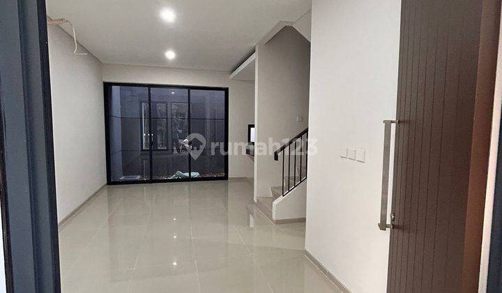 Rumah Kontrakan Baru 2 Lantai Di Kebayoran Residence Bintaro 1