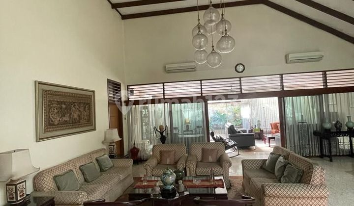 Rumah 1 lantai cantik terawat di Pondok Indah Jakarta