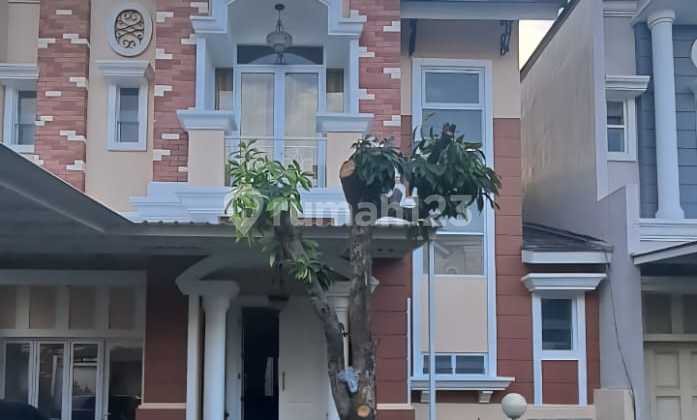 Ready-to-Occupy House Near Sumarecon Mall in Gading Serpong 2