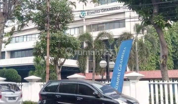 Dijual ruma classic itung tanah jl kompas palmerah Rumah di Palmerah utara 2 Lantai HGB Butuh Renovasi Selatan 2