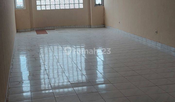 Sewa Ruko / Bangunan 2 Lantai Cocok Untuk Kantor, Gudang / Onlineshop Dekat Tanah Abang 2