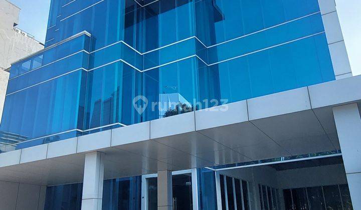 Gedung Baru 4 Lantai Di Menteng, Pusat Kota 1