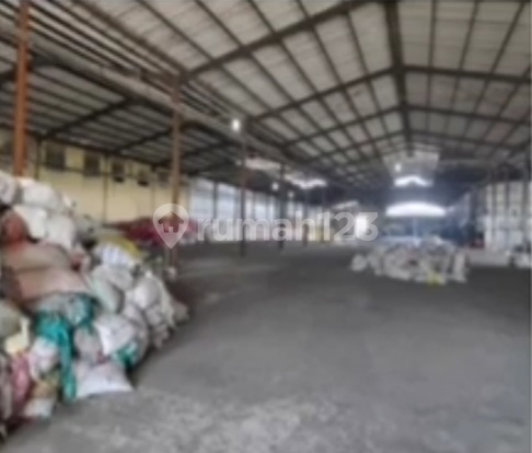 Tanah 5 Hektar Plus Gudang 1,8 Hektar, Kontainer 40 Feet Dekat Pasar Kemis, Karanganyar Tangsel