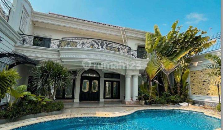 Rumah Menteng Strategis Ada Swimming Pool Dan Basement 1