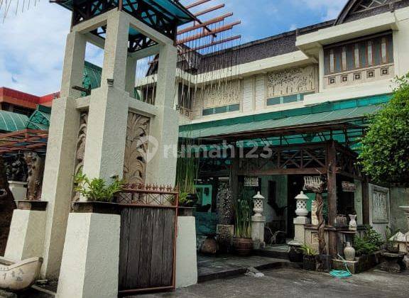 Dijual Gedung Galeri di Batubulan 2