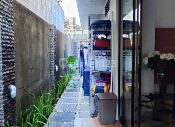 Dijual Rumah Luxury Semi Furnished Lokasi Strategis Teras Ayung 2