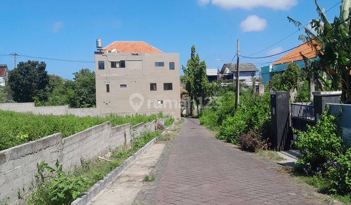 Land for sale in a strategic area near the Nusa Dua tourism area 2