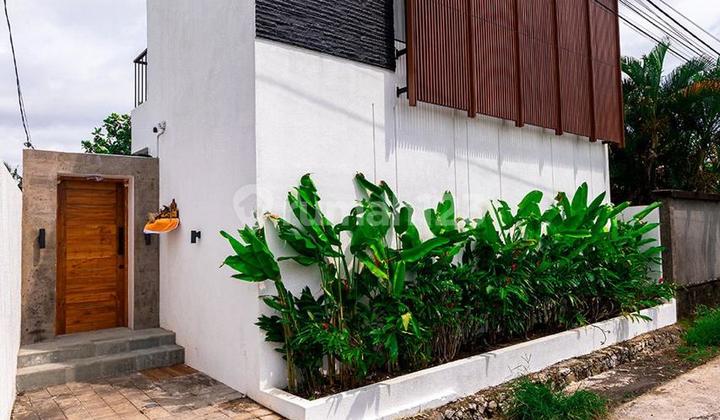 Leasehold Brand New Villa - Kedungu