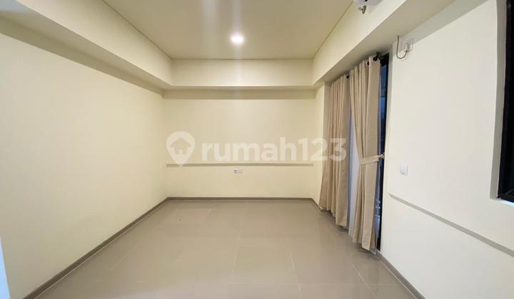 For Rent Meikarta Apartment 2 Bedroom Type Unfurnished (39022-1B-12L1)