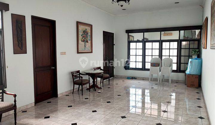 Dijual rumah mewah 3 lantai jalan raya cilandak 2