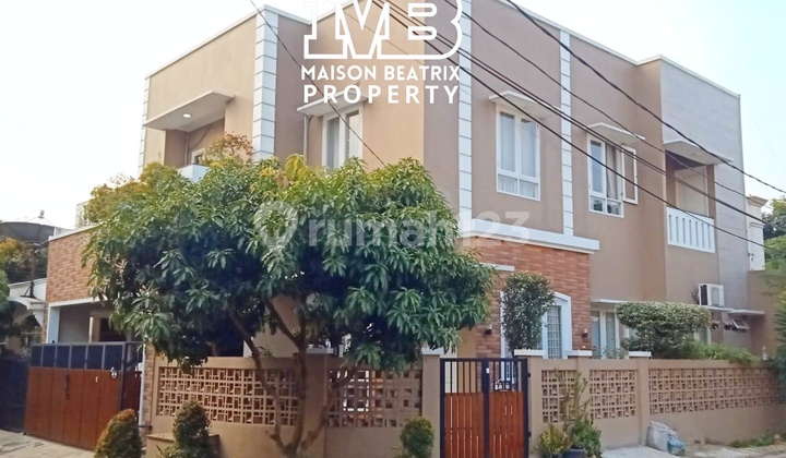 Di Jual Rumah di Nusaloka BSD