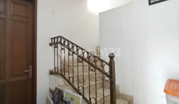 For Sale Digriyaloka House in BSD Griya Loka 2