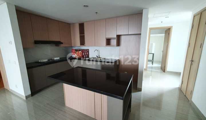Disewakan Cepat Apartemen Hillcrest Lippo Karawaci Luas 140 M2 Fully Furnished