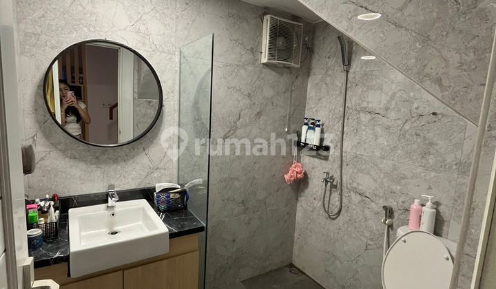 Di Jual Cepat Rumah Full Furnished & Interior Di Cluster Pinewood Banjar Wijaya 2