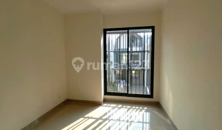 For Rent Fast Tidy House Ready to Occupy in Leonora Symphonia Gading Serpong 2